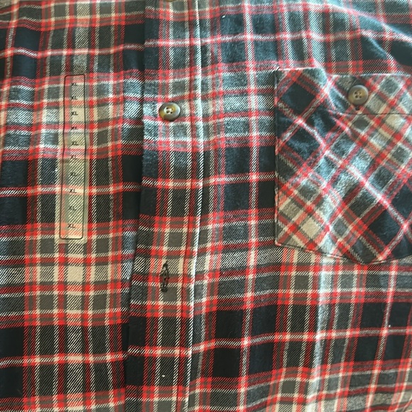 Men’s Field & Stream flannel - Picture 3 of 4
